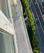 防水涂料，买来一大桶刷阳台，结果就用了10斤左右，还剩30斤