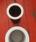 小米空气净化器滤芯，可以适配小米的机型。 外观有轻微使用痕迹